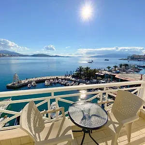 Sun N Blue 3* Sarandë