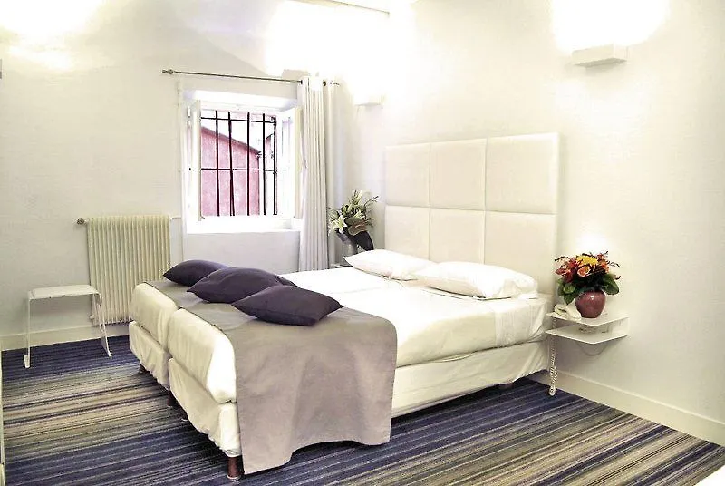 The Originals City, Hotel Lecourbe, Paris Tour Eiffel 3*,  France